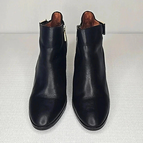 Louis et Cie Women's Black Leather Zip Up Suede Ankle Boot with Buckle Size 8.5 - Picture 3 of 16